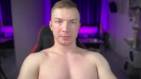 Iron online show from February 25, 2026, 9:35 pm