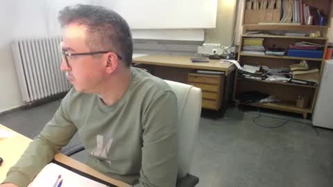 Snapshot of ironchrome chatting on March 3, 2025, 10:38 am IronChrome online show from March 3, 2025, 10:38 am