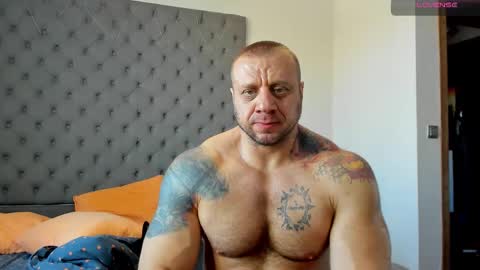 Snapshot of ironhulk22 chatting on February 23, 2026, 9:06 am ironhulk22 online show from February 23, 2026, 9:06 am