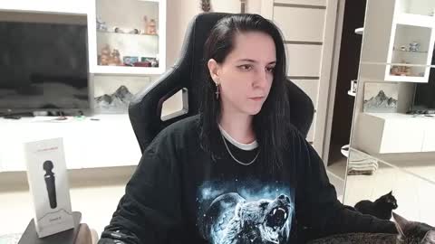 Snapshot of irwi_tomboy chatting on January 17, 2025, 3:32 pm Irwi Tomboy online show from January 17, 2025, 3:32 pm