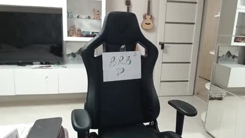 Snapshot of irwi_tomboy chatting on January 31, 2025, 6:47 pm Irwi Tomboy online show from January 31, 2025, 6:47 pm