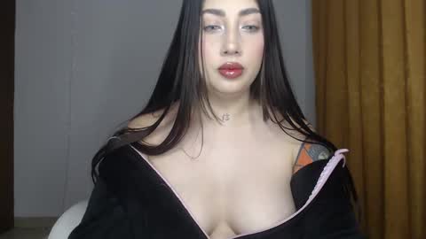 Snapshot of is_nat chatting on January 30, 2025, 6:24 am Nat online show from January 30, 2025, 6:24 am