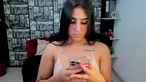Snapshot of isa_and_nata chatting on May 22, 2026, 1:39 pm Isa and Natasha online show from May 22, 2026, 1:39 pm