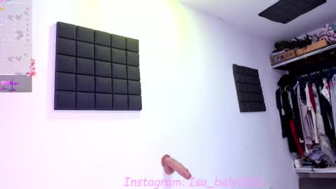 Isabella online show from February 14, 2025, 8:10 am