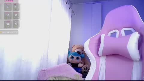 Snapshot of isa_emeralds chatting on February 23, 2025, 1:42 pm Isabella  online show from February 23, 2025, 1:42 pm