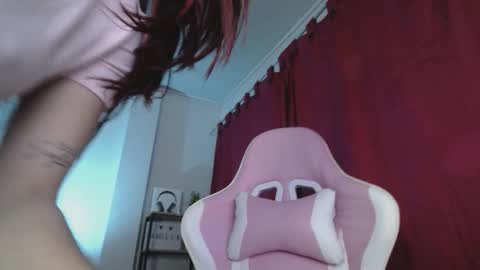 Snapshot of isa_emeralds chatting on September 20, 2025, 10:38 am Isabella  online show from September 20, 2025, 10:38 am