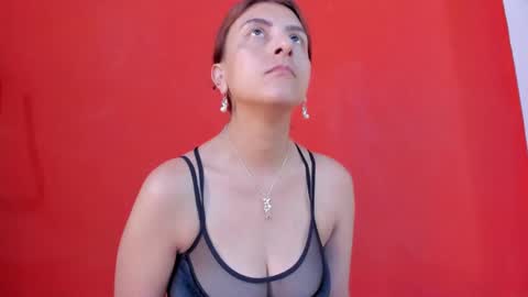 Isabella online show from February 22, 2025, 12:19 pm