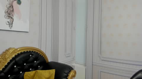 Snapshot of isa_little4u chatting on December 24, 2024, 11:17 am    online show from December 24, 2024, 11:17 am