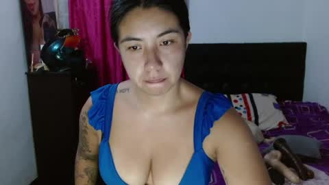 Snapshot of isa_mey chatting on May 11, 2026, 12:38 am Isa online show from May 11, 2026, 12:38 am