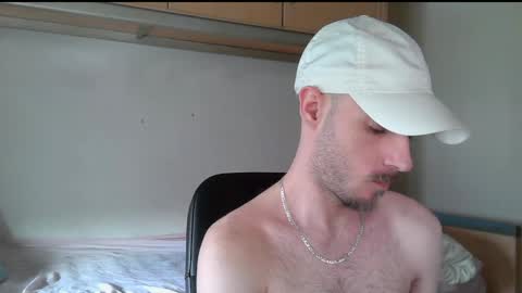 Isaac99c online show from May 11, 2026, 8:31 am