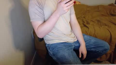 isaac online show from November 25, 2025, 3:01 pm