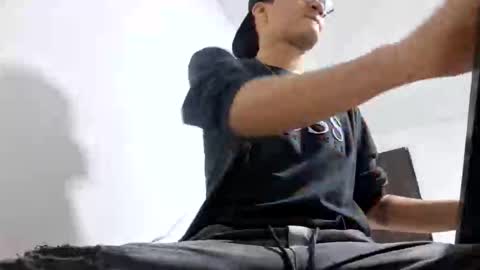 Snapshot of isaac_winter_ chatting on November 11, 2025, 2:55 am Isaac online show from November 11, 2025, 2:55 am