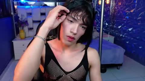 Snapshot of isaacnova chatting on May 15, 2026, 9:49 am isaacnova online show from May 15, 2026, 9:49 am