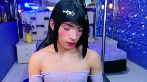 Snapshot of isaacnova chatting on May 17, 2026, 1:07 pm isaacnova online show from May 17, 2026, 1:07 pm