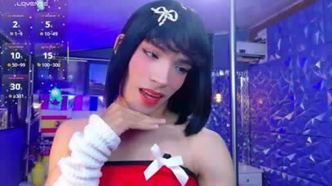 Snapshot of isaacnova chatting on June 18, 2026, 8:13 pm isaacnova online show from June 18, 2026, 8:13 pm