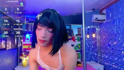 Snapshot of isaacnova chatting on July 1, 2026, 8:41 pm isaacnova online show from July 1, 2026, 8:41 pm