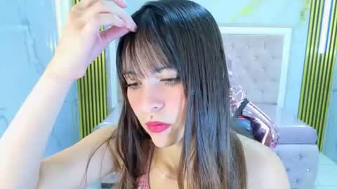 isabeau_s online show from June 20, 2026, 1:36 pm