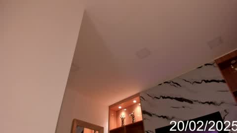 Snapshot of isabel_escorcia chatting on February 20, 2025, 8:17 am Isabel online show from February 20, 2025, 8:17 am