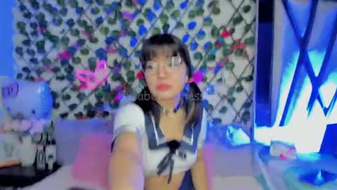 Snapshot of isabel_jamess chatting on June 14, 2026, 12:19 am Isa online show from June 14, 2026, 12:19 am