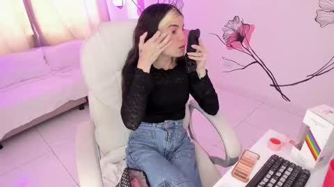 Snapshot of isabela_fiorelli chatting on September 27, 2025, 5:18 pm isabela_fiorelli online show from September 27, 2025, 5:18 pm