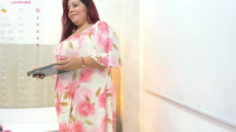ISABELA online show from May 26, 2026, 8:05 pm