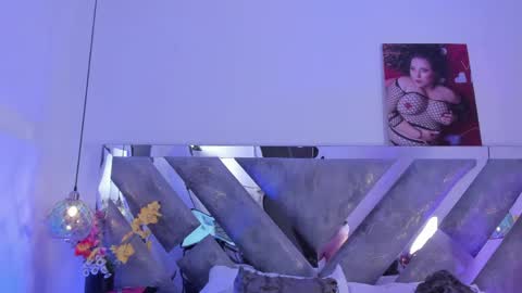 Mommy Isa online show from April 13, 2026, 6:08 am