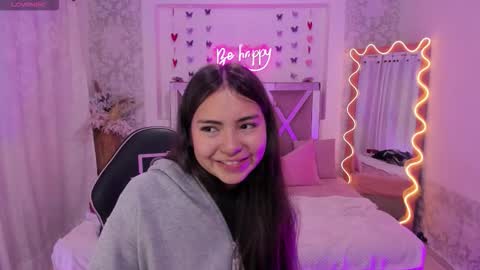 ISABELA  online show from March 19, 2026, 11:36 am