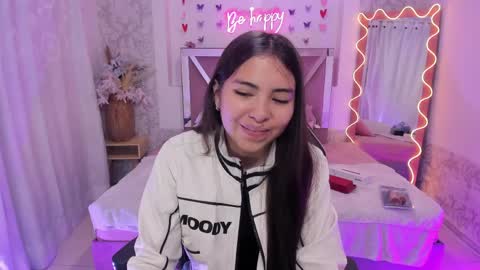 ISABELA  online show from March 31, 2026, 11:43 am