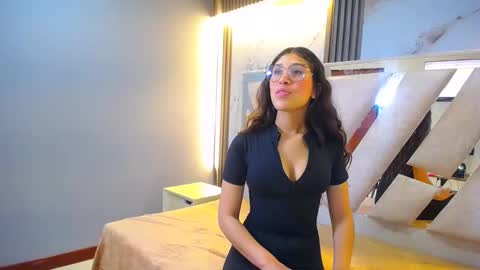 isabelabluecf online show from December 4, 2025, 1:20 pm