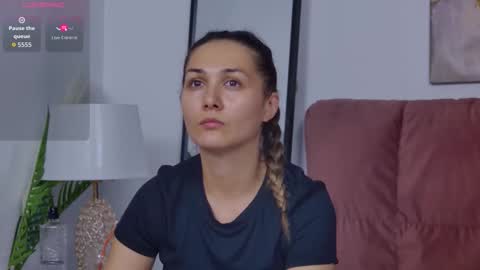 Snapshot of isabelasasha chatting on September 11, 2025, 7:41 am Isa online show from September 11, 2025, 7:41 am