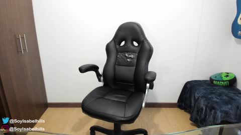 Isa online show from November 20, 2025, 10:20 pm