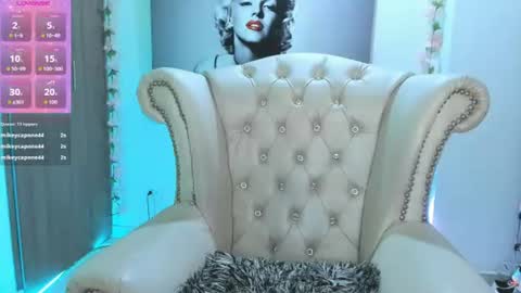 Snapshot of isabelhot1 chatting on June 18, 2026, 6:56 pm Isabel online show from June 18, 2026, 6:56 pm