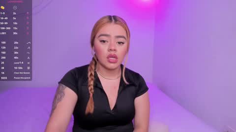 Snapshot of isabella_arias1 chatting on January 9, 2025, 12:35 am Isabella Arias online show from January 9, 2025, 12:35 am