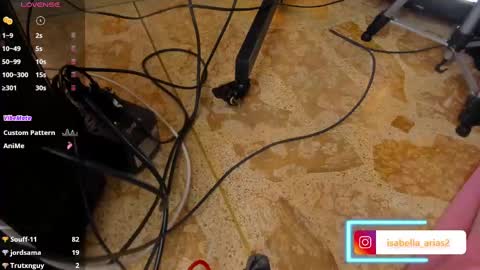 Snapshot of isabella_arias1 chatting on March 6, 2025, 6:08 am Isabella Arias online show from March 6, 2025, 6:08 am