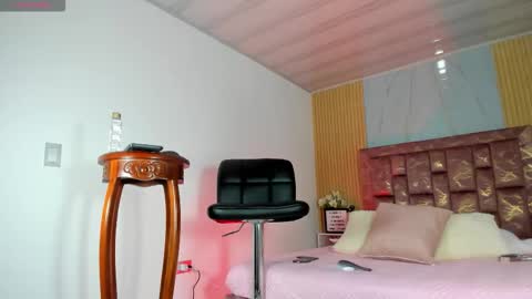 isabella_haddad online show from October 31, 2025, 4:24 am