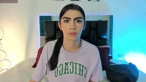 Isabella Moon9 online show from July 14, 2026, 11:27 am
