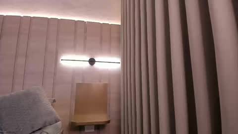 Snapshot of isabella_roberts13 chatting on September 26, 2025, 8:35 pm isa online show from September 26, 2025, 8:35 pm