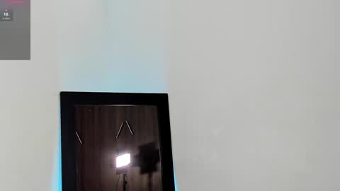 Isabella online show from January 17, 2025, 11:18 pm