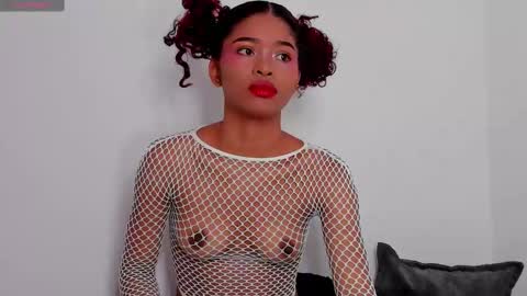 Snapshot of isabella_sex18 chatting on February 18, 2025, 1:10 am isabella online show from February 18, 2025, 1:10 am