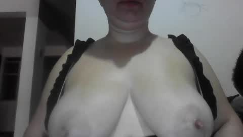 Snapshot of isabellaa_hills_ chatting on July 14, 2026, 5:51 pm isabellaa_hills_ online show from July 14, 2026, 5:51 pm