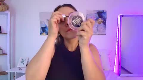 Snapshot of isabellaharley chatting on July 11, 2026, 1:25 pm Isabella online show from July 11, 2026, 1:25 pm