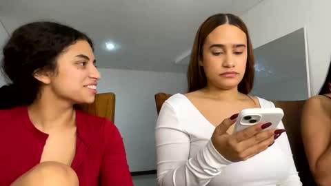 Isabella.. back again  online show from January 16, 2025, 3:23 am