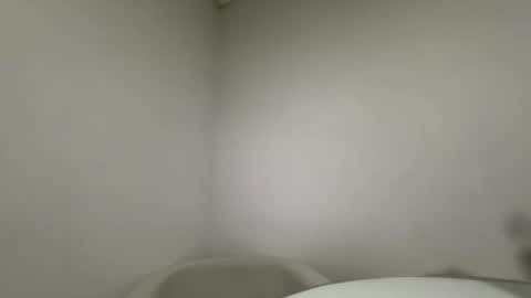 Isabella.. back again  online show from February 20, 2026, 6:26 am