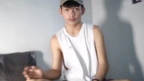 Isabella online show from April 16, 2026, 8:04 am