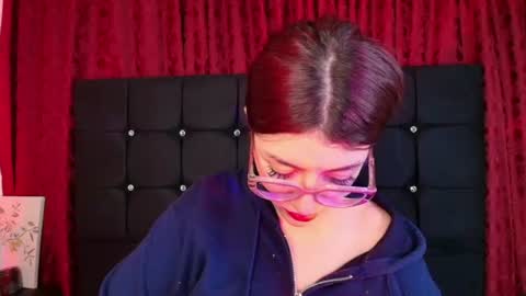 Snapshot of isaferrer06 chatting on July 15, 2026, 6:51 am Isabella Ferrer online show from July 15, 2026, 6:51 am