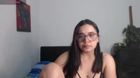 Emma online show from February 3, 2025, 3:09 am