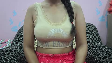 ishika_singh_ online show from June 18, 2026, 2:01 am