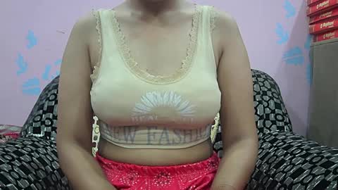 ishika_singh_ online show from June 19, 2026, 2:16 am