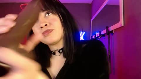 Ana Maria online show from November 10, 2025, 2:38 pm