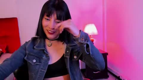Snapshot of isis_diosa chatting on July 14, 2026, 4:02 pm Ana Maria online show from July 14, 2026, 4:02 pm